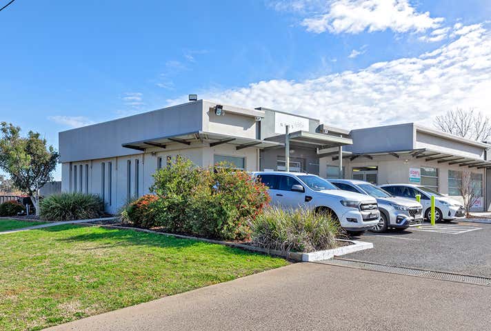 4/103 Peel Street Tamworth NSW 2340 - Image 2
