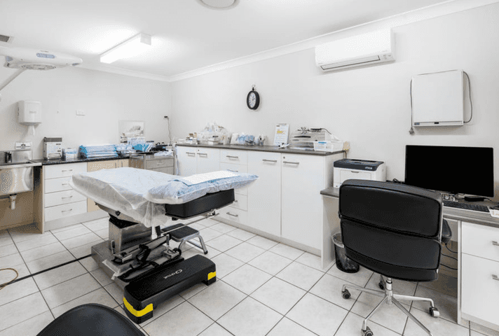 122 Ashmore Road Benowa QLD 4217 - Image 3