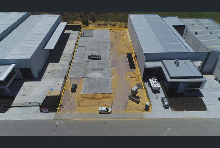 19 Distinction Road Wangara WA 6065 - Image 3