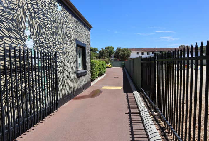 213 Railway Parade Maylands WA 6051 - Image 8