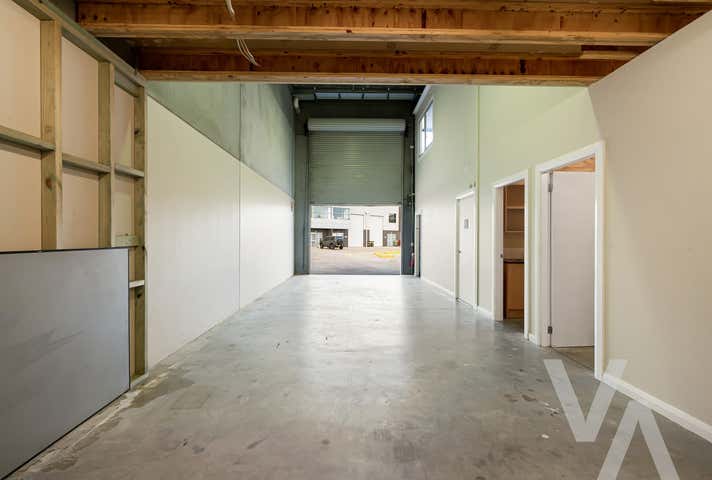 5/7 Revelation Close Tighes Hill NSW 2297 - Image 4