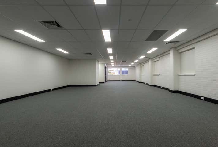 Rent solar panels at 2/6 Barolin Street Bundaberg Central, QLD 4670