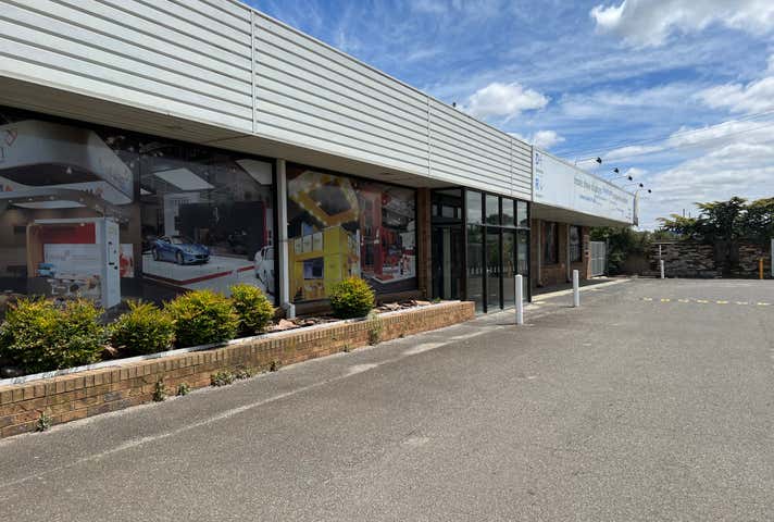 Rent solar panels at 68 Gwello Street Tottenham, VIC 3012