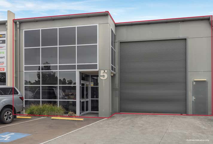 Rent solar panels at Unit  5, 19 Balook Drive Beresfield, NSW 2322