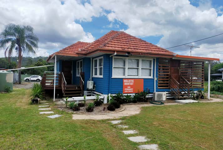 Rent solar panels at 26 Burns St Fernvale, QLD 4306