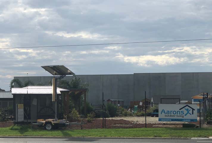Rent solar panels at 93 Canterbury Road Kilsyth, VIC 3137