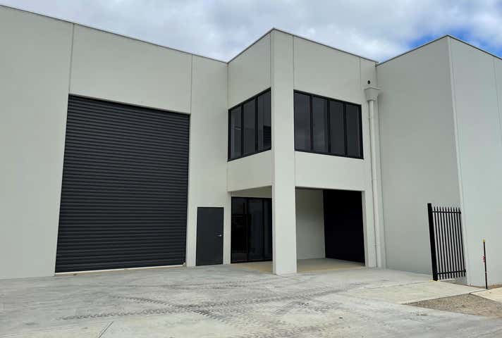 Rent solar panels at 21 Danjul Close Kilsyth, VIC 3137
