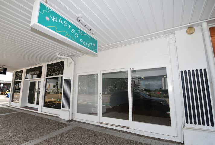 Rent solar panels at 2/663-677 Flinders Street Townsville City, QLD 4810