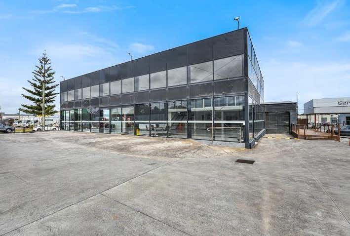 Rent solar panels at 126 Dandenong Road West Frankston, VIC 3199