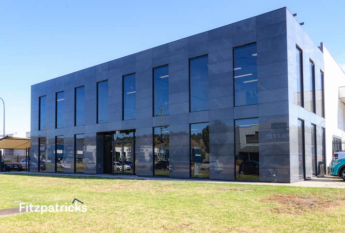 Rent solar panels at 1/3 Ball Place Wagga Wagga, NSW 2650