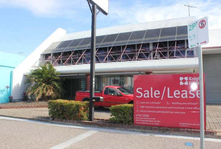 Rent solar panels at 647 Flinders Street Townsville City, QLD 4810