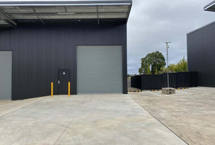 Rent solar panels at Unit  14, 5 Ralston Drive Orange, NSW 2800
