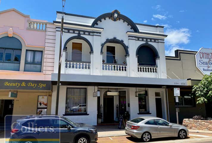 Rent solar panels at 3/224 Flinders Street Townsville City, QLD 4810