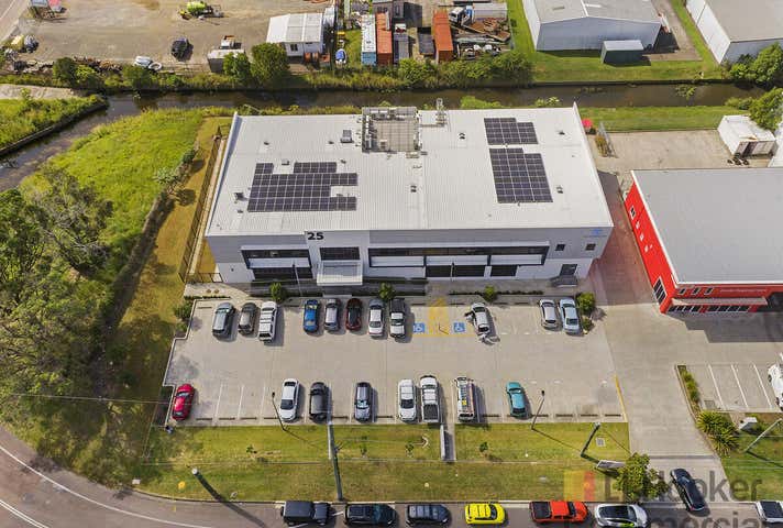 Rent solar panels at Suite 10, 25 Anzac Road Tuggerah, NSW 2259