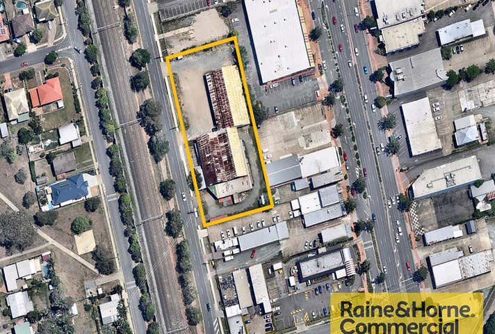 Rent solar panels at 111 Railway Avenue Strathpine, QLD 4500