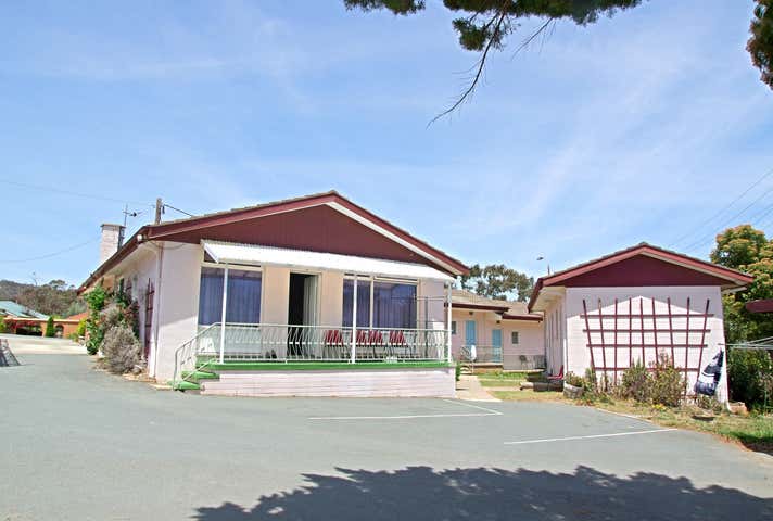 Hotel Leisure Property For In Queanbeyan Greater Region Nsw