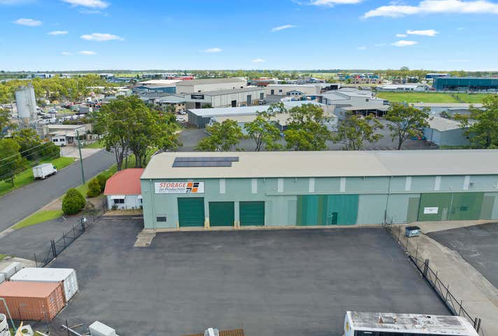 Rent solar panels at 2/1 Production Street Svensson Heights, QLD 4670