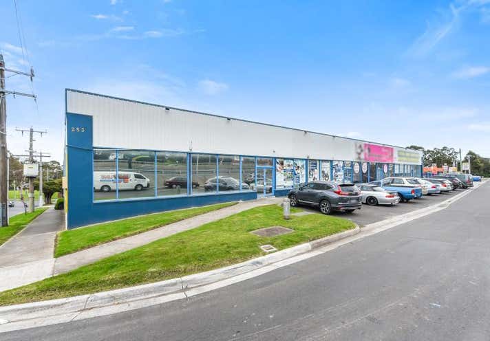 Christmas shop princes hwy dandenong