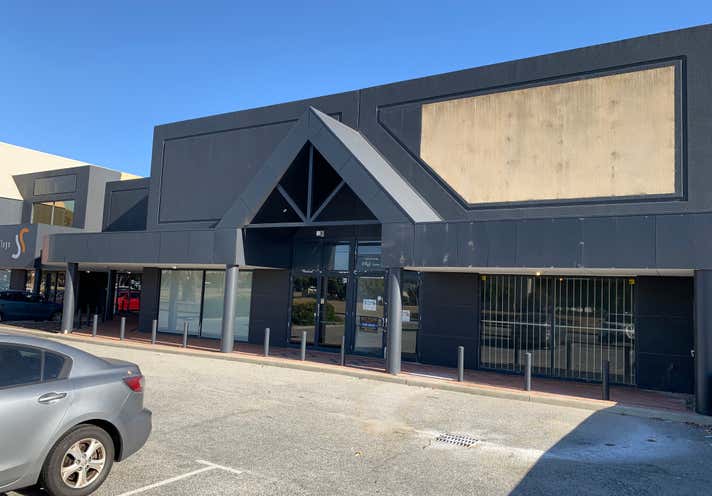Leased Showroom & Large Format Retail at 7/14-16 Commodore Drive ...