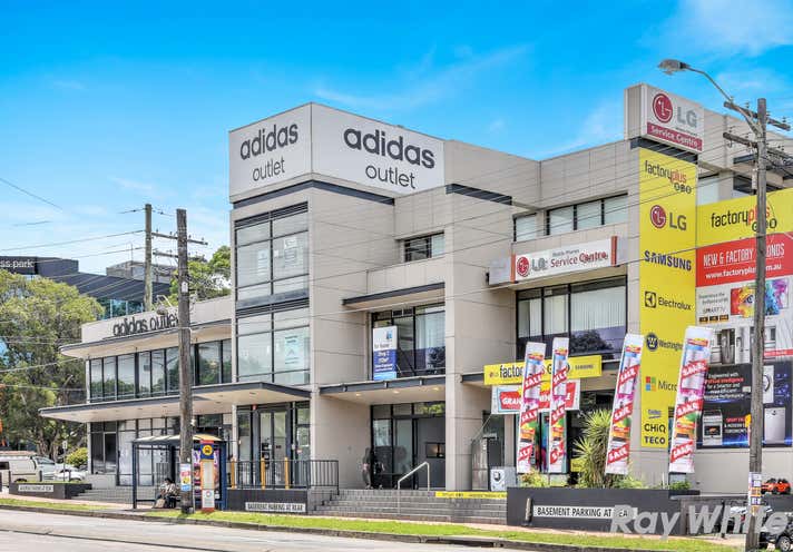 Adidas shop outlet lidcombe