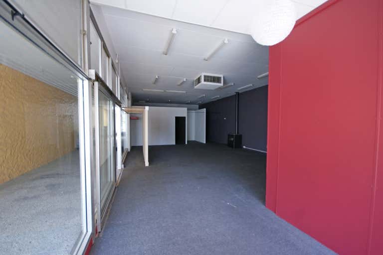 2/467 Olive Street Albury NSW 2640 - Image 1