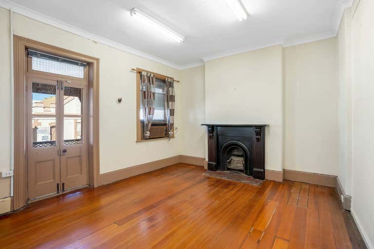 Pender House, 20-22 Elgin Street Maitland NSW 2320 - Image 4