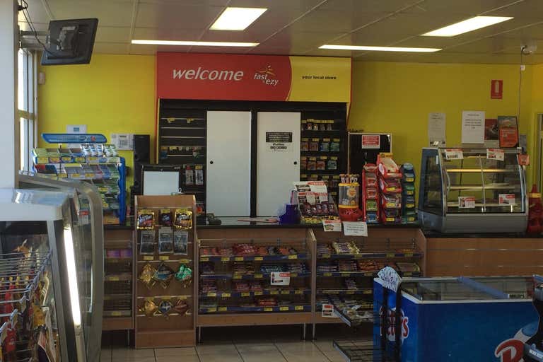 932 Boundary Street Coopers Plains QLD 4108 - Image 2