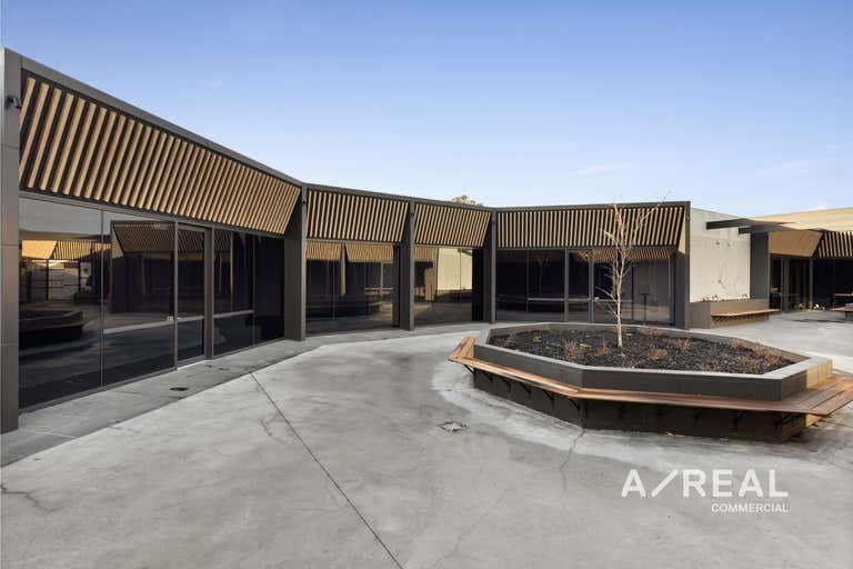 102/43 Danaher Drive South Morang VIC 3752 - Image 1