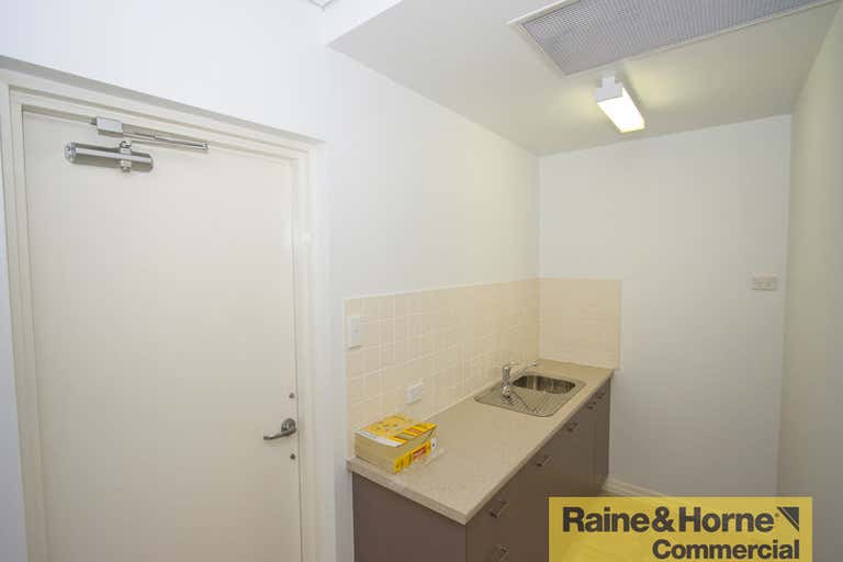 2/88 Brunswick Street Fortitude Valley QLD 4006 - Image 4