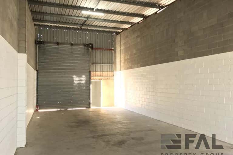 Unit  8, 48 Bullockhead Street Sumner QLD 4074 - Image 2