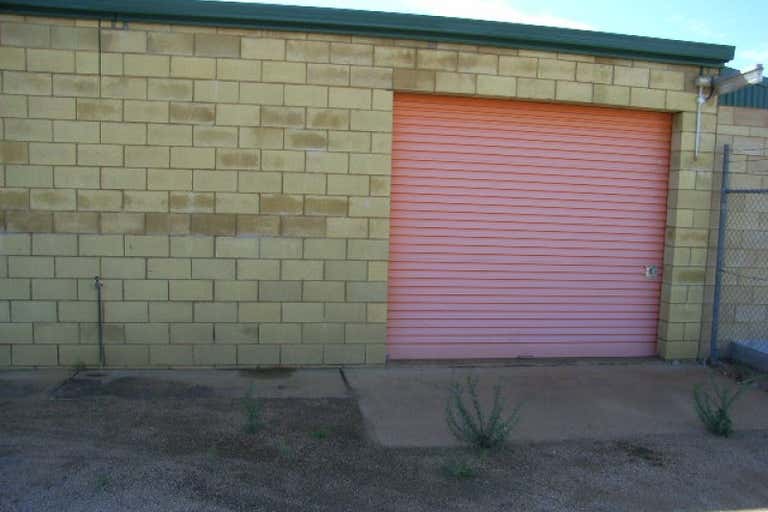 Rear, 70-78 Station St Parkes NSW 2870 - Image 1