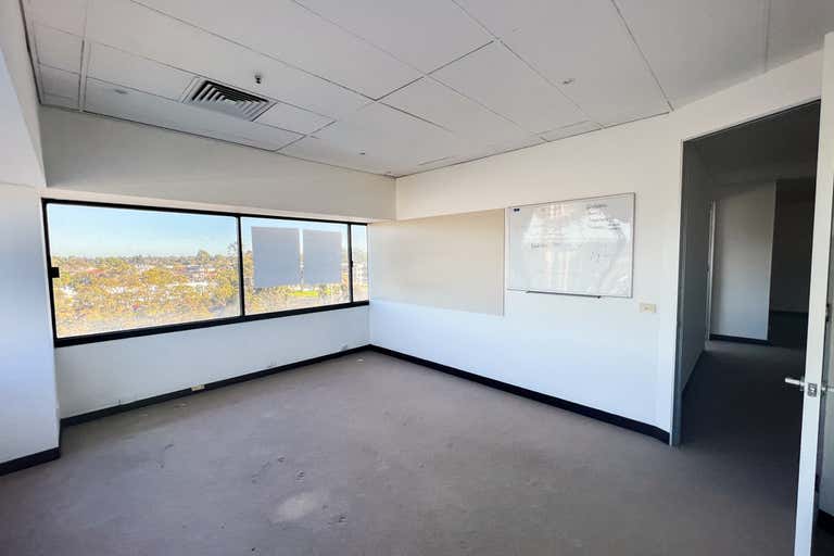 space, 425 Burwood Highway Wantirna South VIC 3152 - Image 2