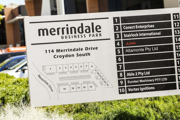 19/114 Merrindale Drive Croydon VIC 3136 - Image 4