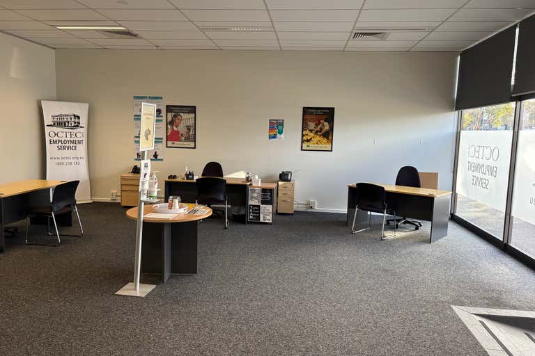 G4, 32 -38  Townshend Street Phillip ACT 2606 - Image 3