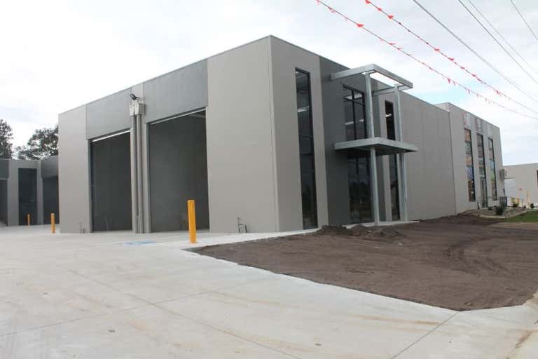 Warehouses 1-12, 23-25 Sharnet Circuit Pakenham VIC 3810 - Image 4