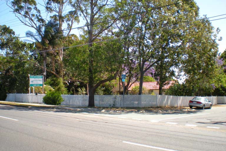 209 Manly Road Manly West QLD 4179 - Image 4