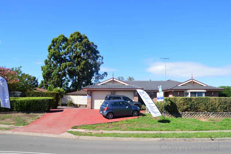 114 The Lakes Drive Glenmore Park NSW 2745 - Image 4