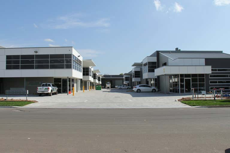 11/28 Dunn Road Smeaton Grange NSW 2567 - Image 1