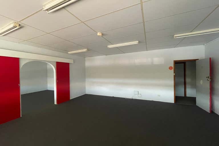Suite 2, 23 Pulteney Street Taree NSW 2430 - Image 2
