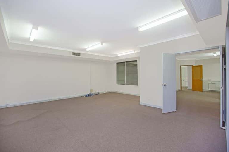 9/7 Hector Street Osborne Park WA 6017 - Image 4