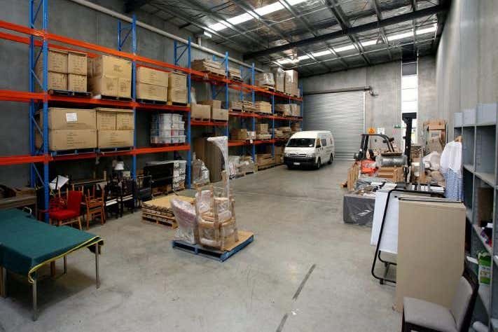 Unit 9, 180 Fairbairn Road Sunshine West VIC 3020 - Image 3