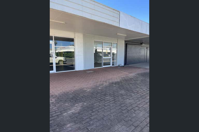 Leased Shop & Retail Property at 1/46 Hospital Road, Emerald, QLD 4720 ...