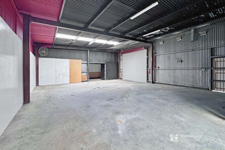 4/627 Main Street Bairnsdale VIC 3875 - Image 3