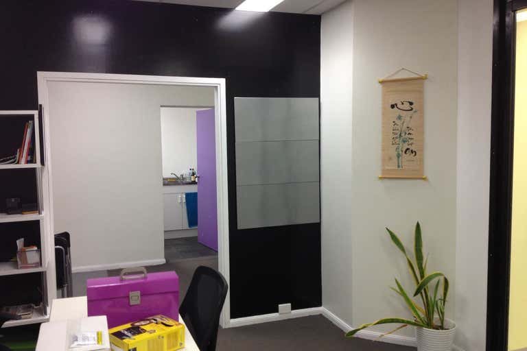 Suite 8 / Level 4, 144 Adelaide Street Brisbane City QLD 4000 - Image 2