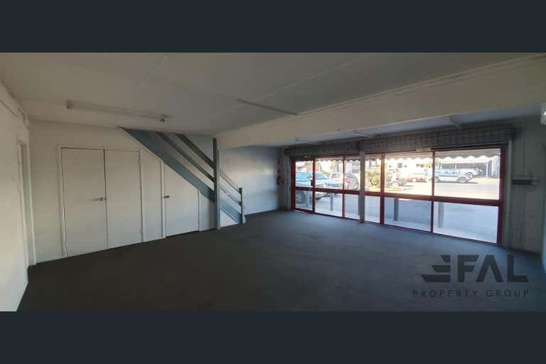 Unit  2, 18 Spine Street Sumner QLD 4074 - Image 3