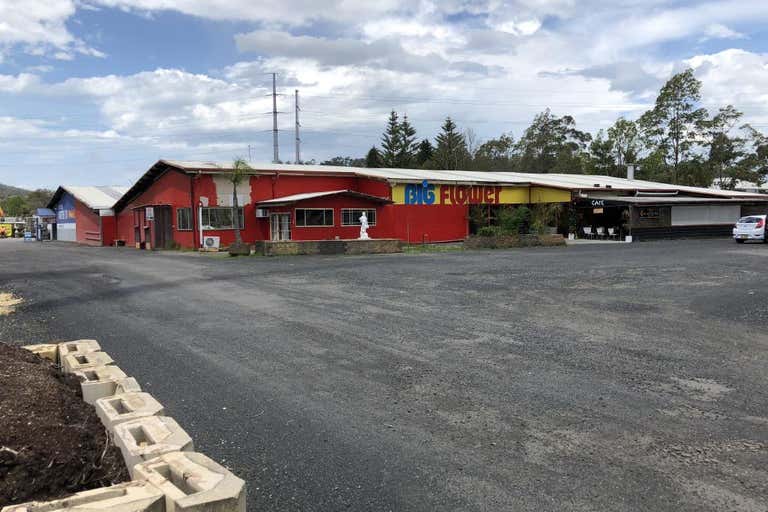 2 Burns Rd Ourimbah NSW 2258 - Image 1