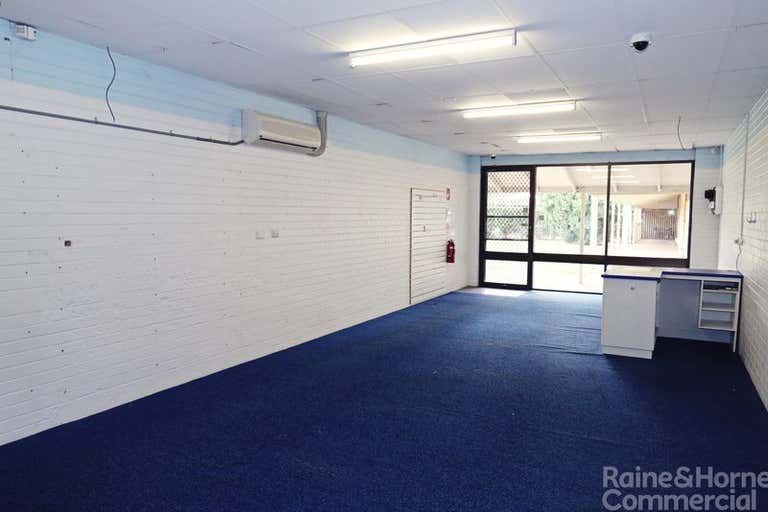 Shop 4 Ashmont Mall Wagga Wagga NSW 2650 - Image 2