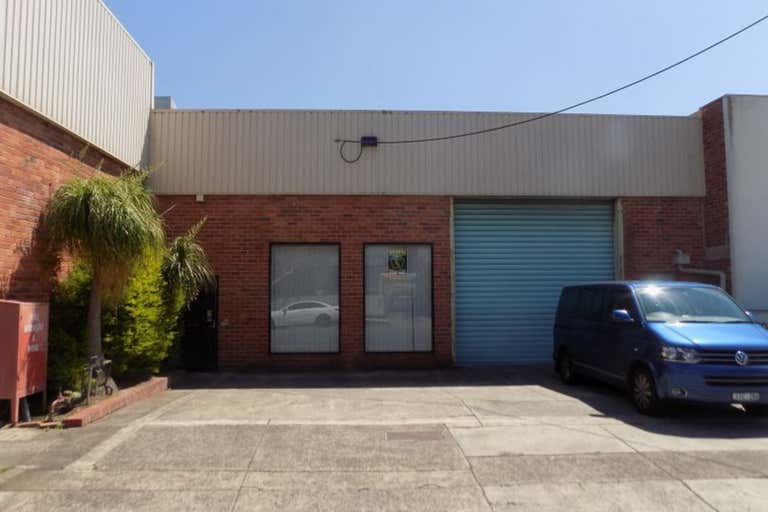 10 Chingford Street Fairfield VIC 3078 - Image 1