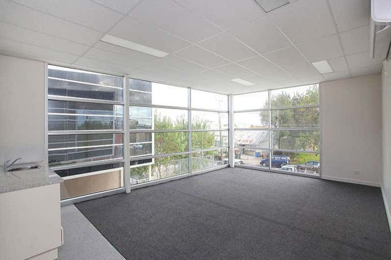 20 Louvain Street Coburg North VIC 3058 - Image 3