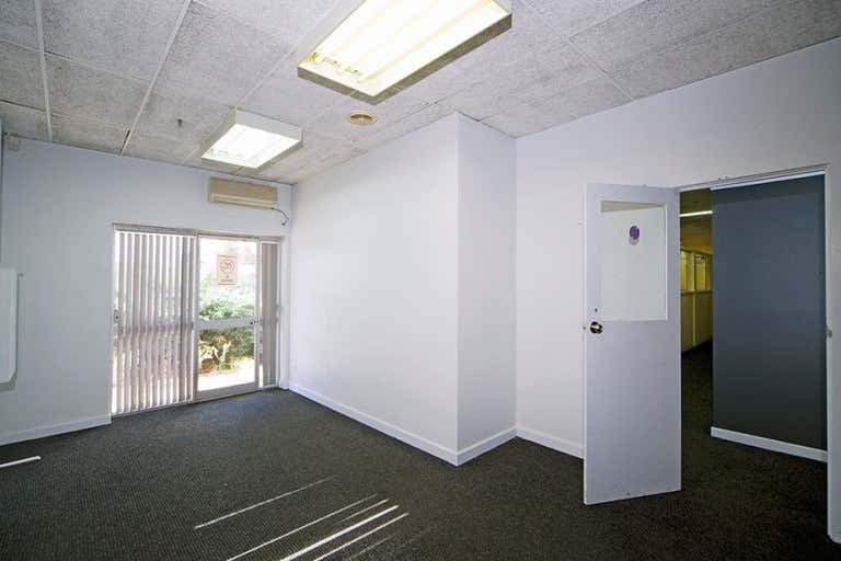 15 Alfred Avenue Beverley SA 5009 - Image 2